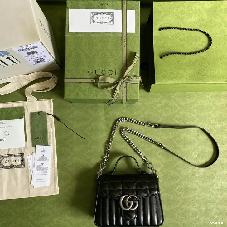 Fashionrepsfam ru 2110YA0008 Bags Gucci 0608